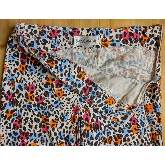 Sara Campbell The Sheri Pant Womens Medium Mini Hem Ruffle Animal Print Colorful - Picture 3 of 10